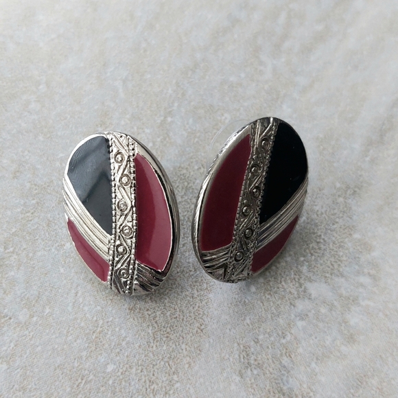 Vintage Silver-Toned Purple/Black Enamel Earrings - Picture 4 of 4